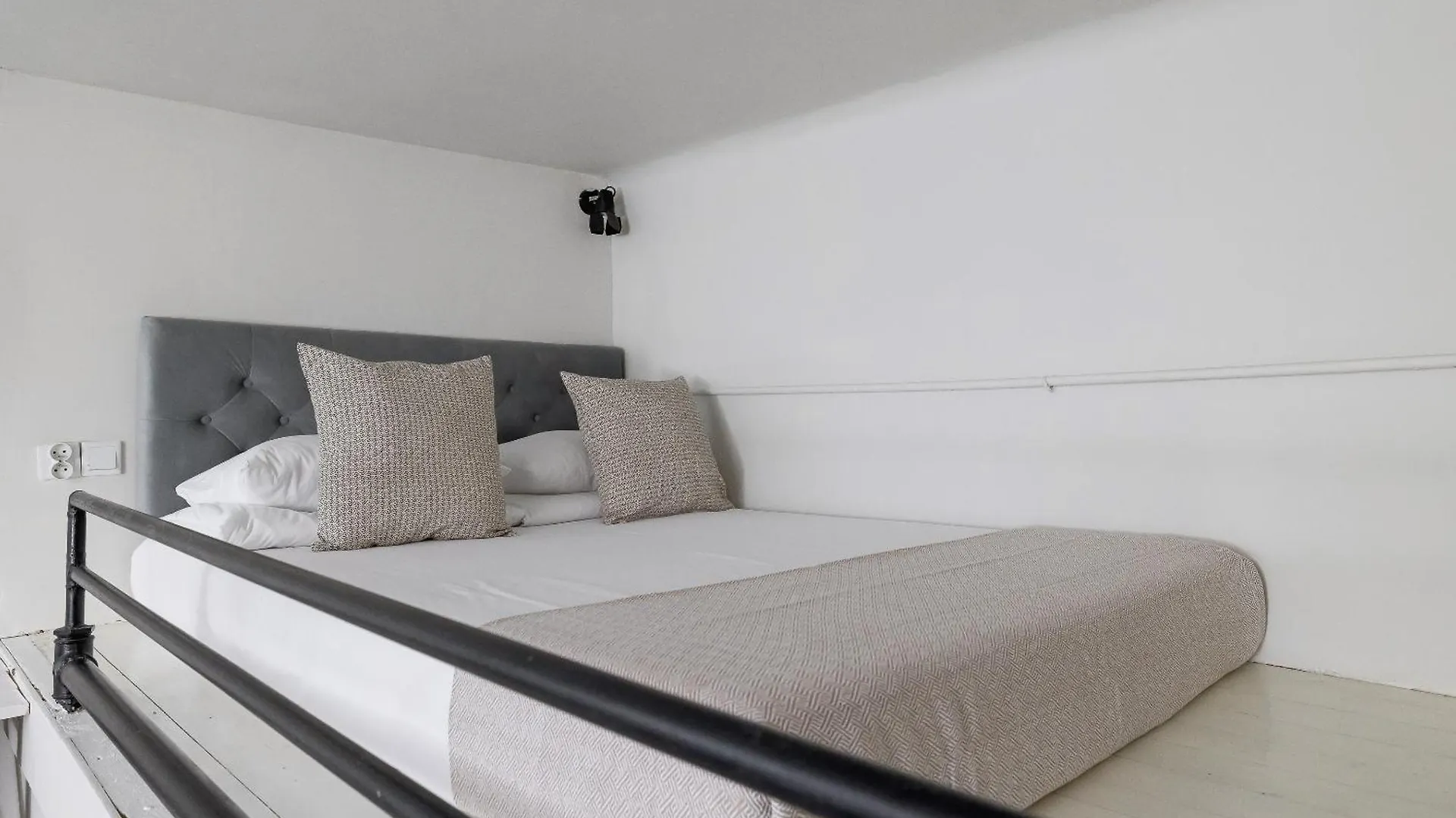 4 Bedroom Apartment - Old Town - Starowislna 29 Krakow
